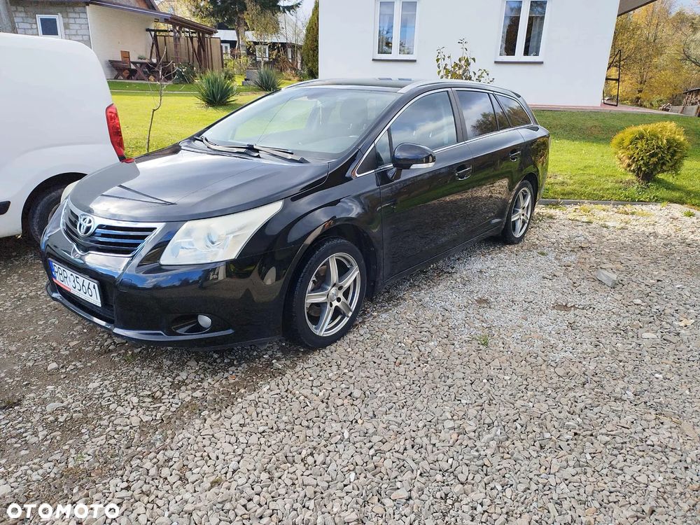 Toyota Avensis Combi 1.6 Comfort - 1