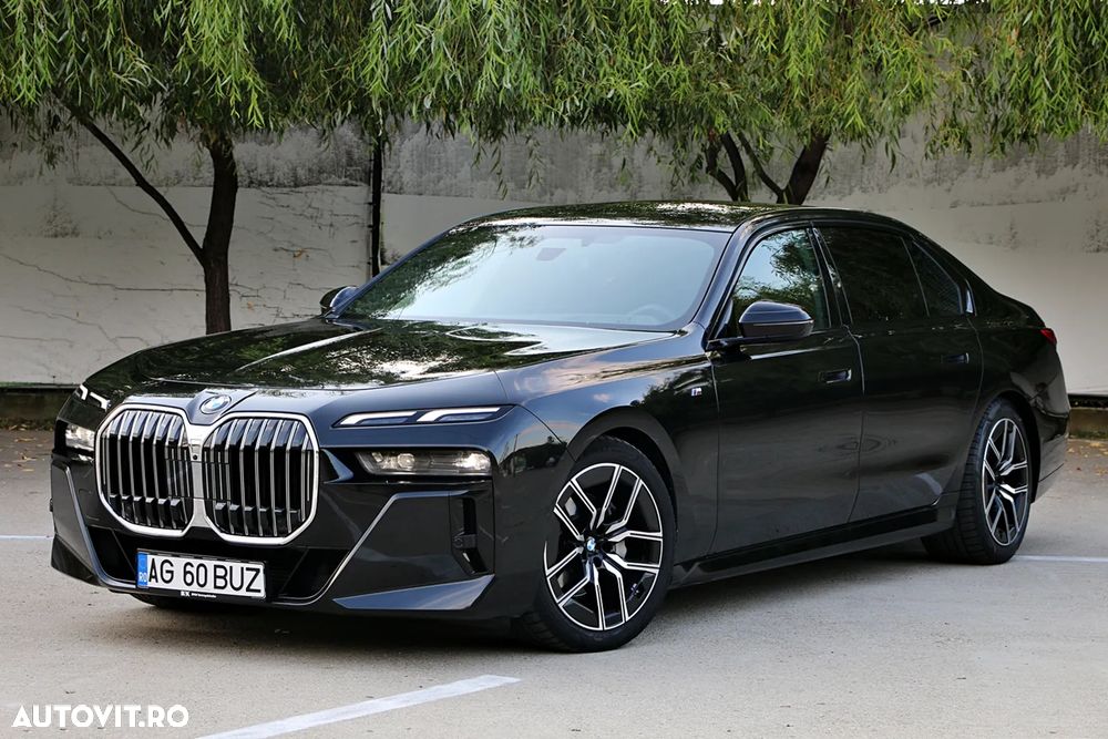 BMW Seria 7 740d xDrive MHEV - 3