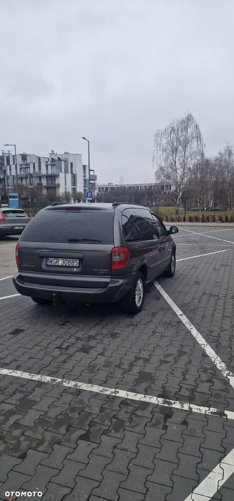 Chrysler Voyager - 9