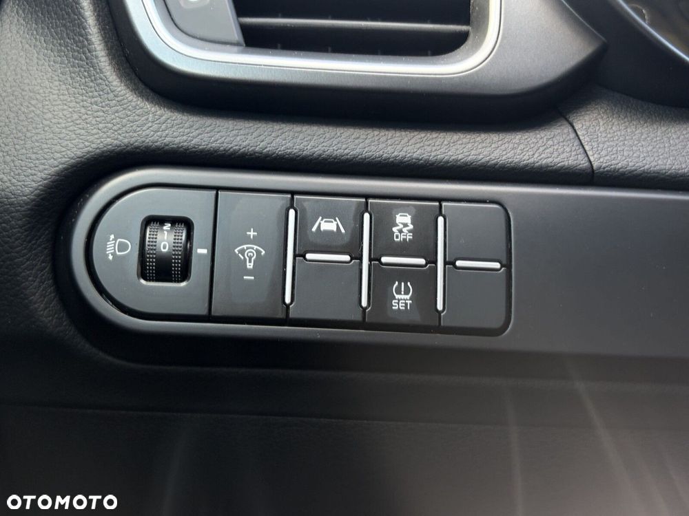 Kia Ceed 1.5 T-GDI M DCT - 17