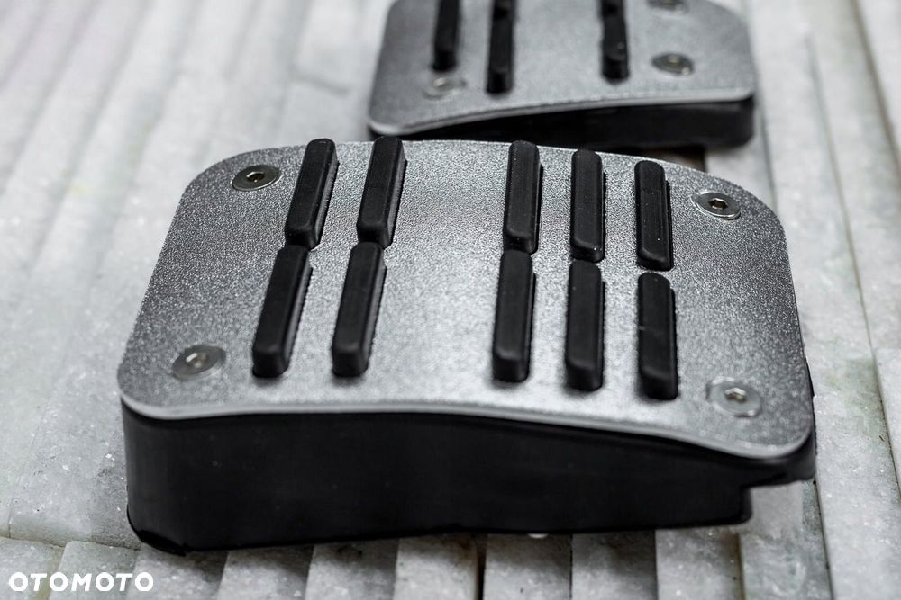 nissan qashqai 2014-2021 manual nakładki na pedały nakładane - 5