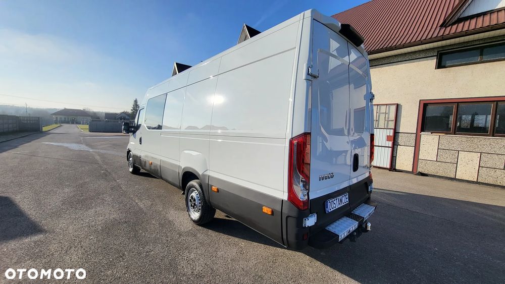 Iveco Daily 35S180 / doka / auto brygadowe / 6 osobowe / - 9