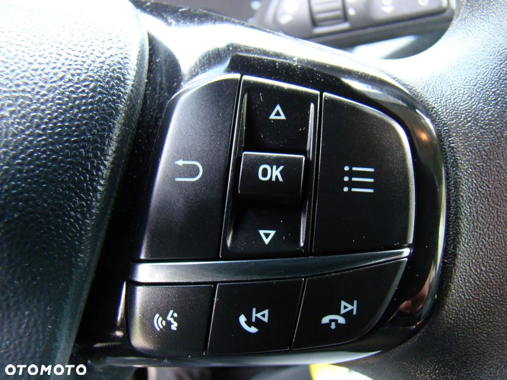 Ford Fiesta 1.1 S&S COOL&CONNECT - 21