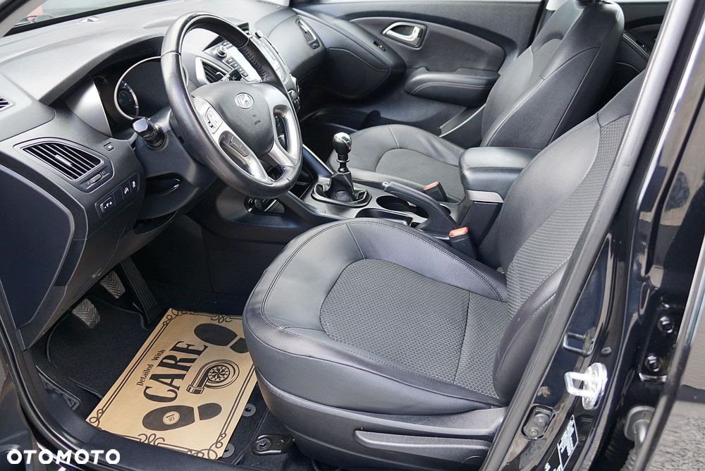 Hyundai ix35 - 12