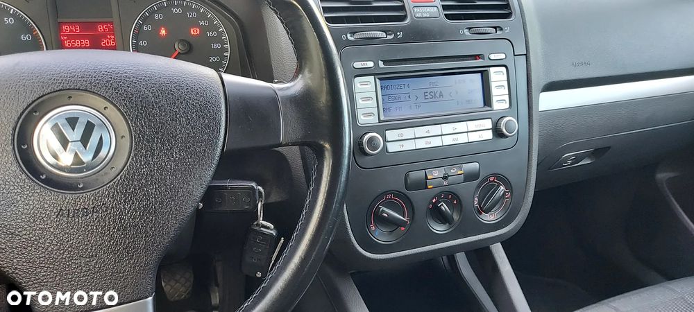 Volkswagen Golf 1.4 Goal - 28