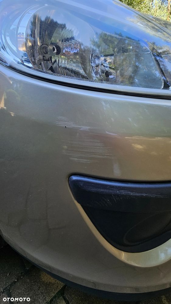 Renault Clio 1.2 16V All Inclusive - 10