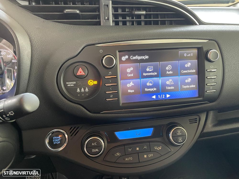 Toyota Yaris 1.5 VVT-i 20 Anos - 14