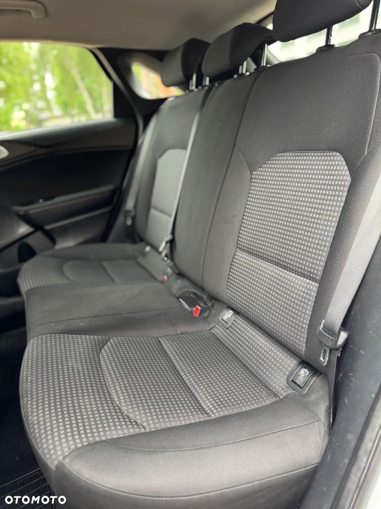 Kia Ceed 1.4 L - 28