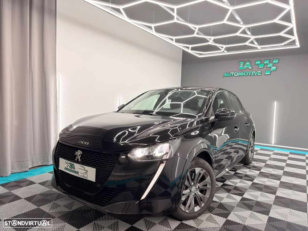 Peugeot E-208