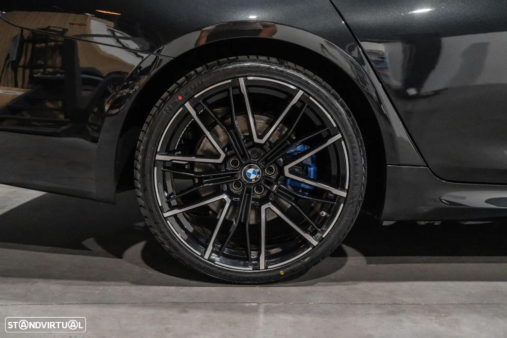 BMW 530 e Pack Desportivo M - 40