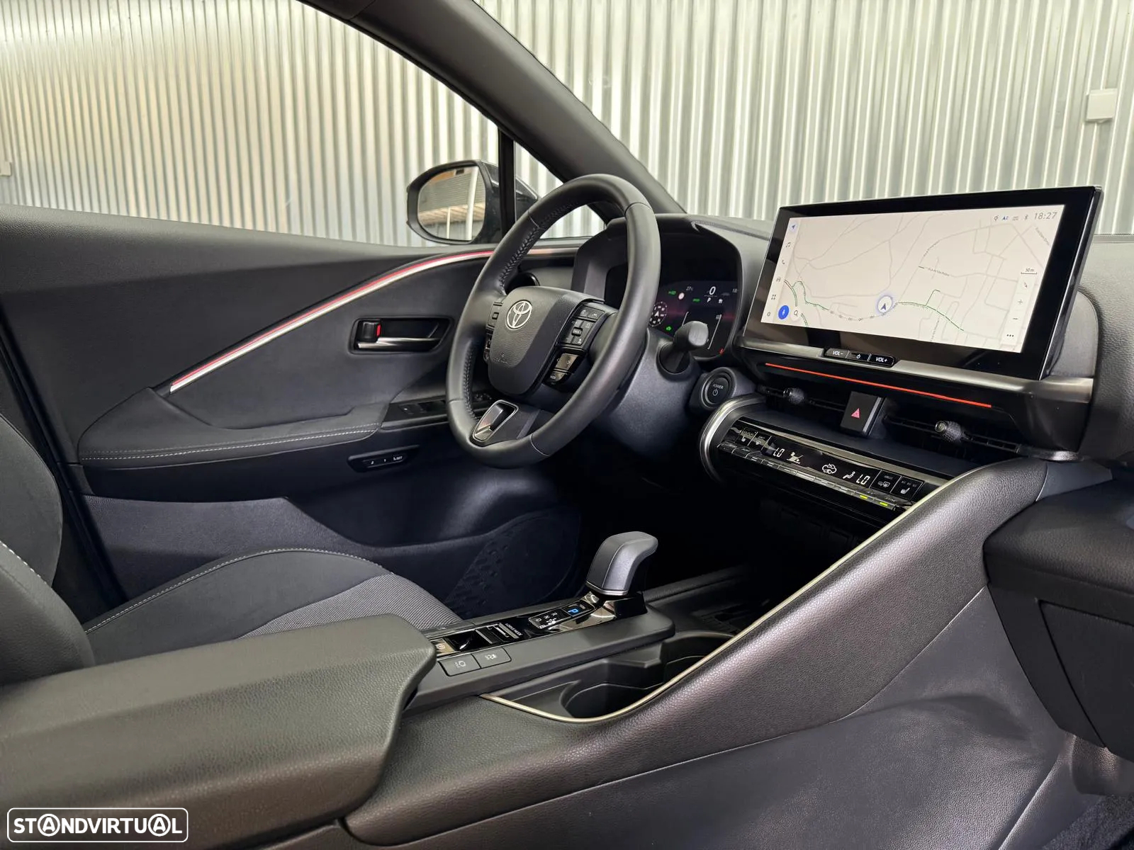 Toyota C-HR 1.8 Hybrid Lounge - 21