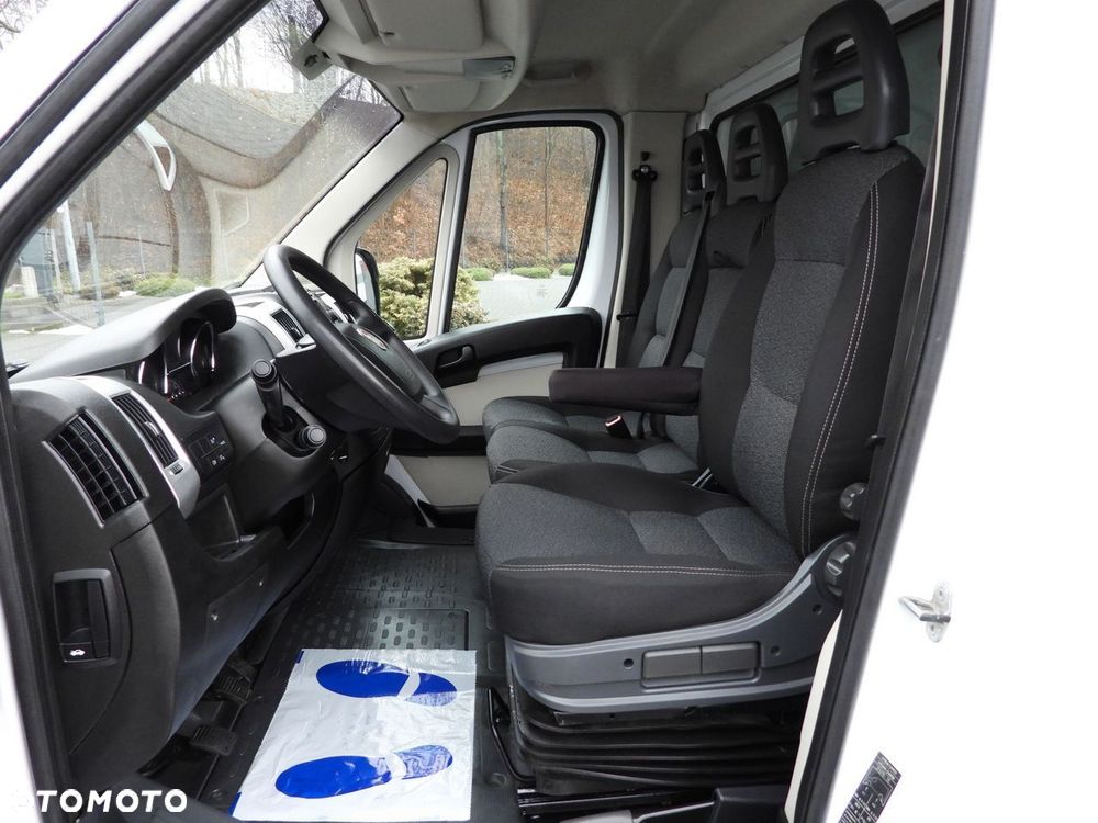 Fiat DUCATO KONTENER WINDA 8 PALET TEMPOMAT NAWIGACJA LEDY KLIMATYZACJA  130KM - 26