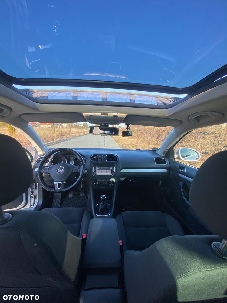 Volkswagen Golf 1.6 TDI DPF Highline - 13