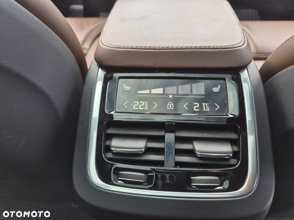 Volvo XC 90 T6 AWD Inscription 7os - 23