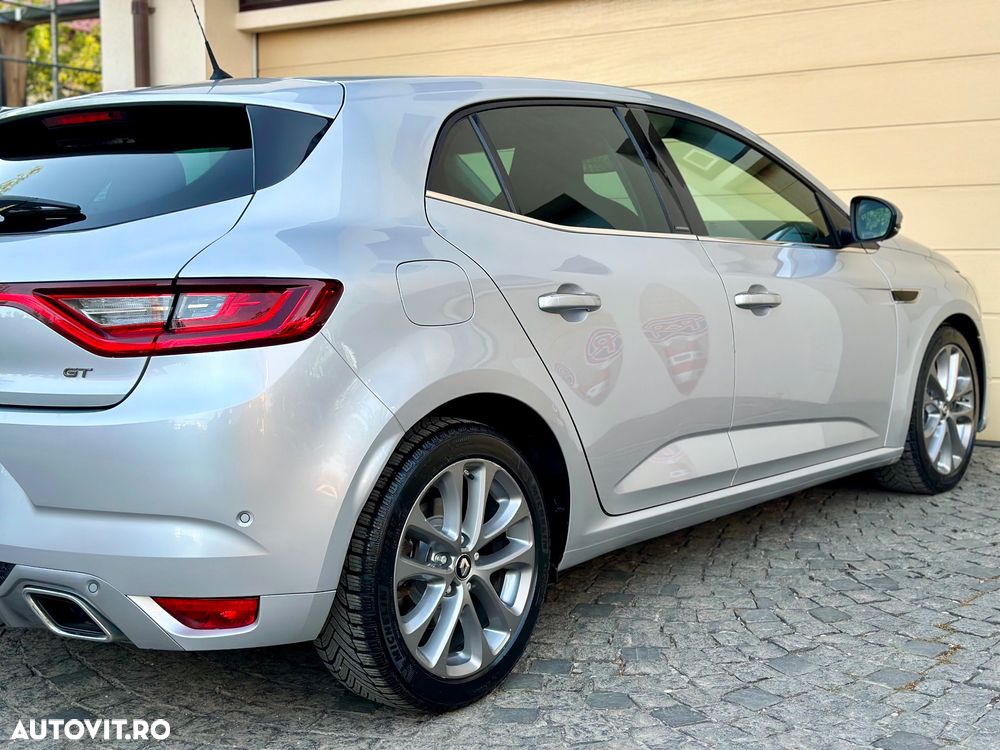 Renault Megane ENERGY TCe 205 EDC GT - 14