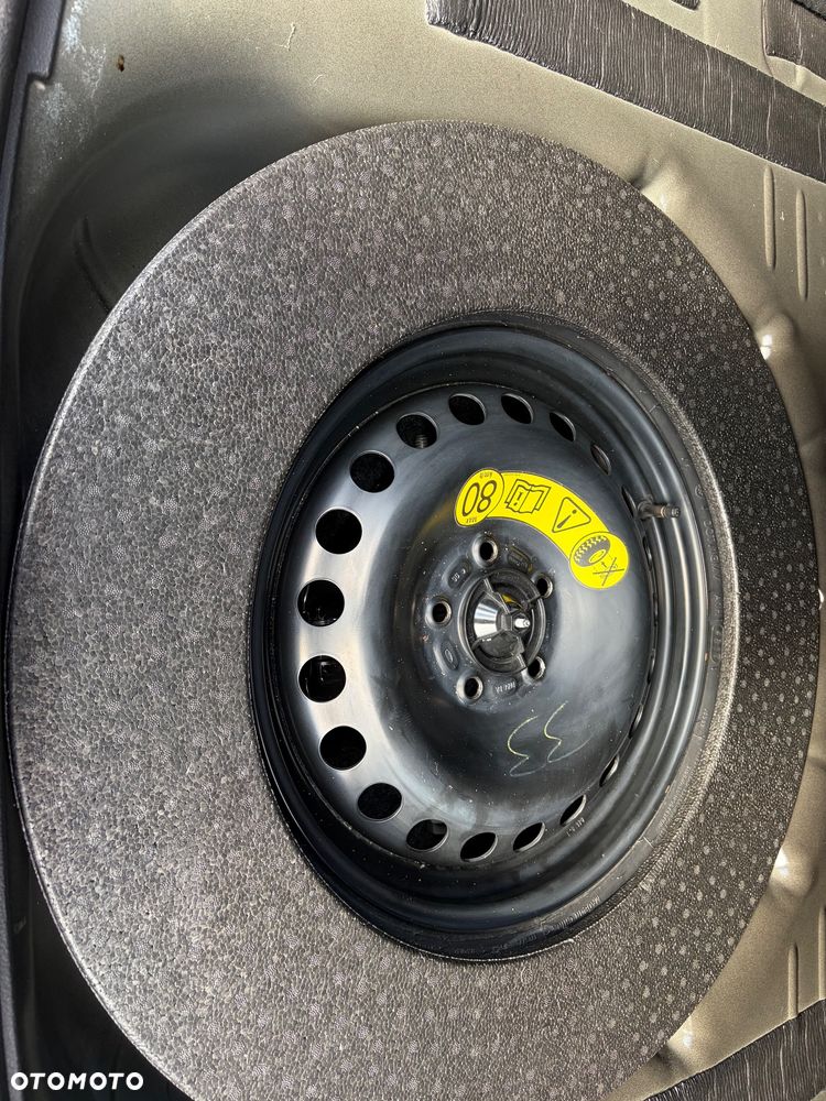 Ford Focus 1.0 EcoBoost STart-Stopp-System TITANIUM - 29