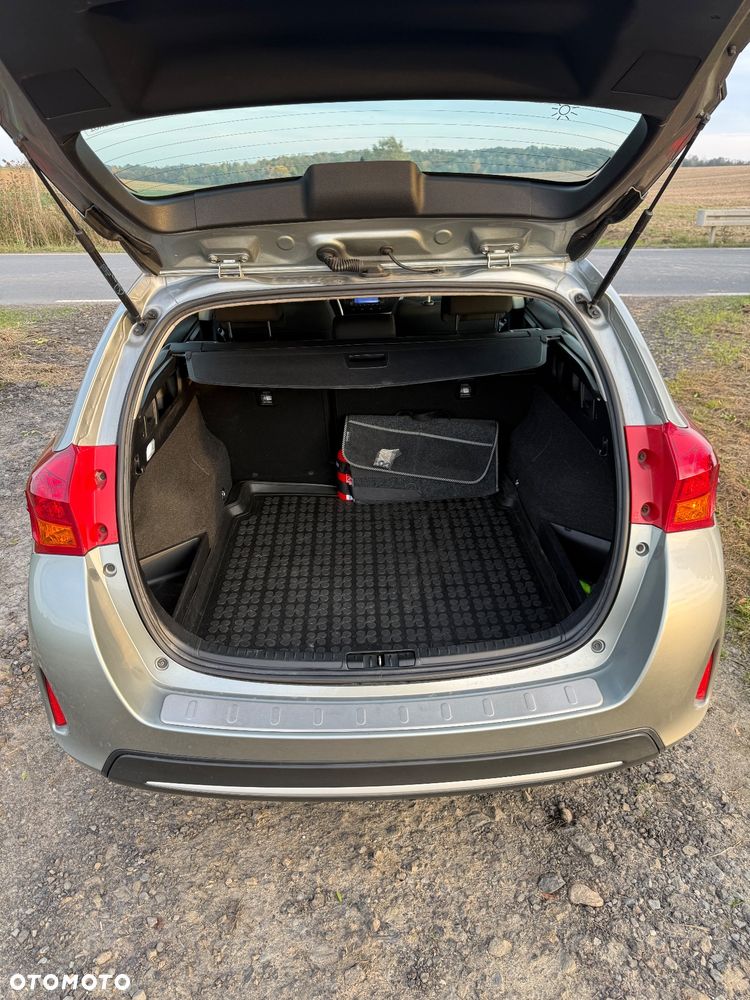 Toyota Auris 1.6 Active - 10