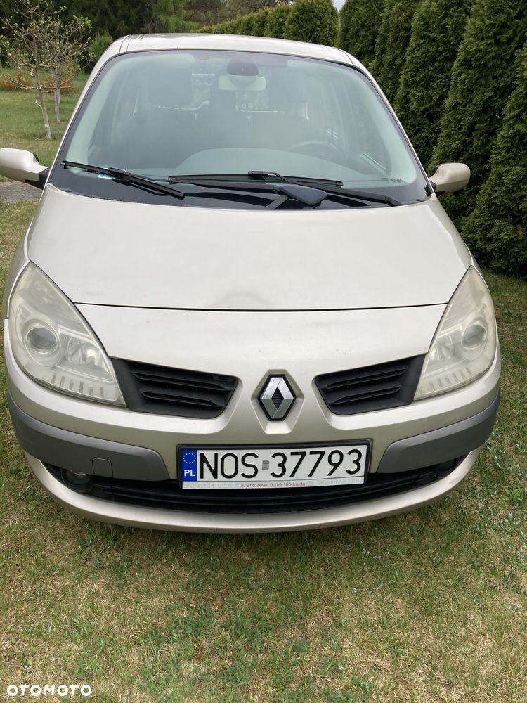 Renault Scenic - 2