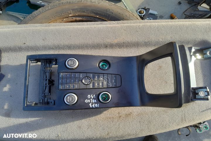 Consola centrala Volvo V50 1 [2003 - 2011] wagon 2.0 D MT (136 hp) - 1