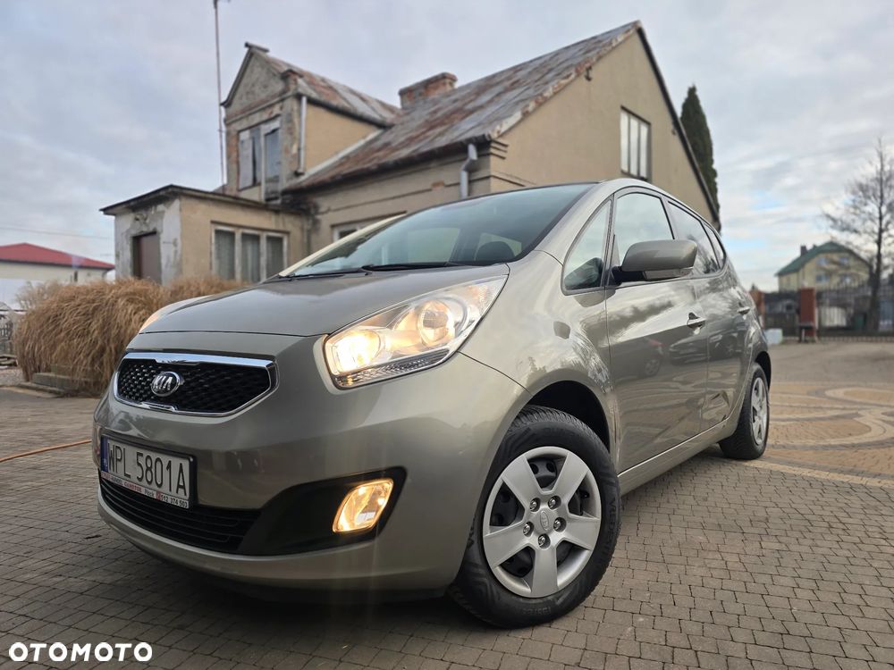 Kia Venga - 1