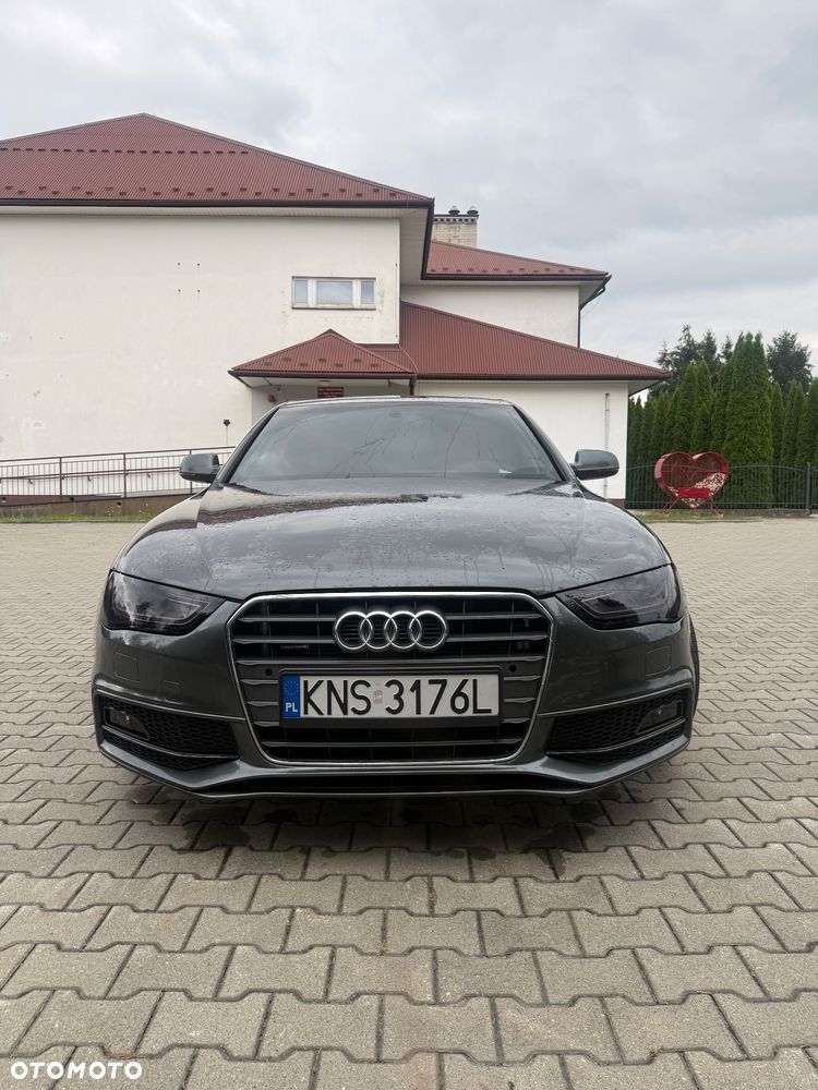 Audi A4 Limousine 2.0 TFSI Quattro Line - 11