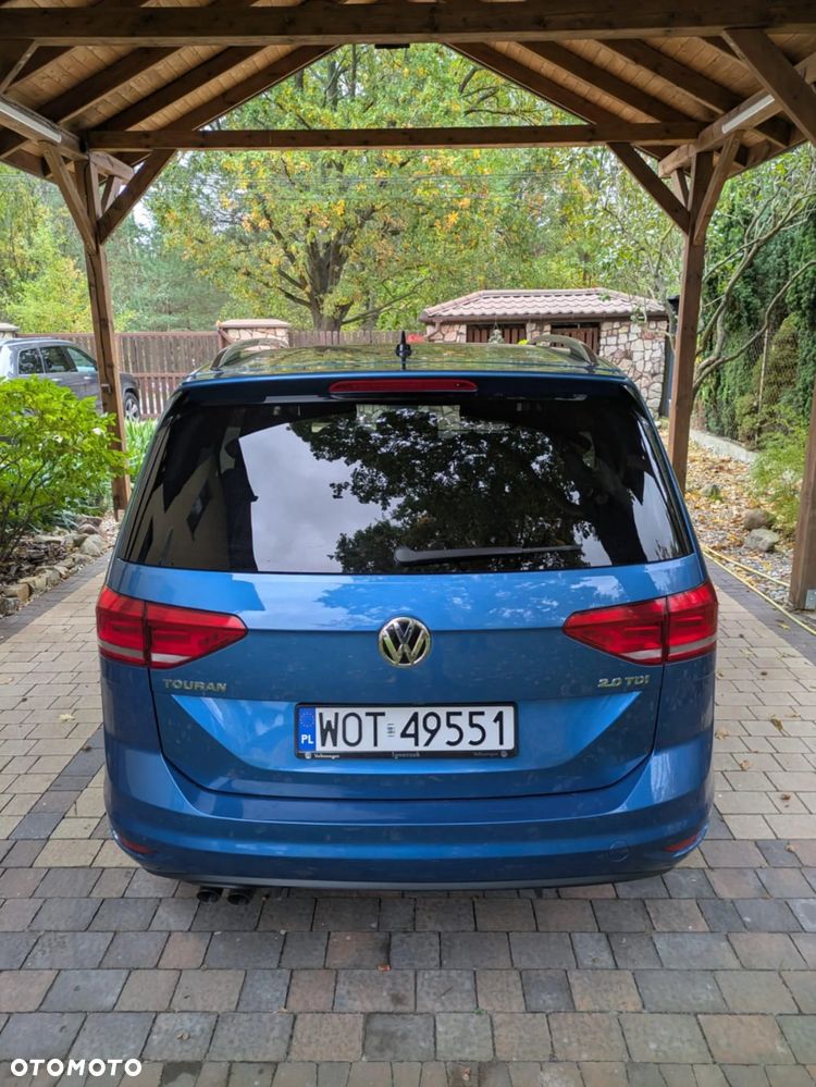 Volkswagen Touran - 6