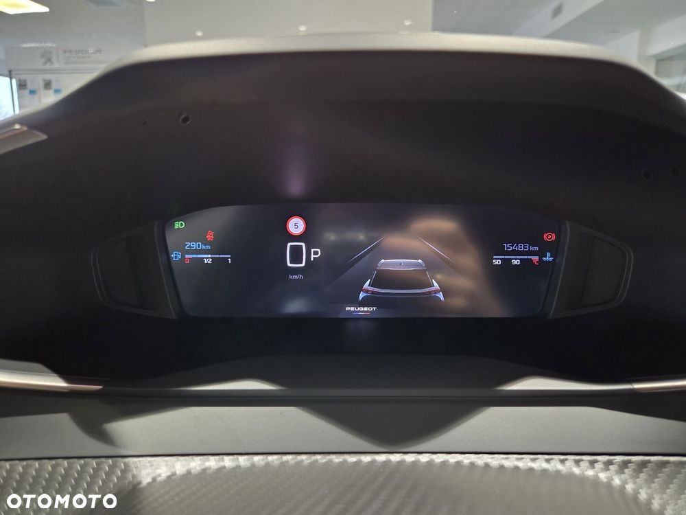Peugeot 2008 PureTech 130 Allure S&S EAT8 - 17