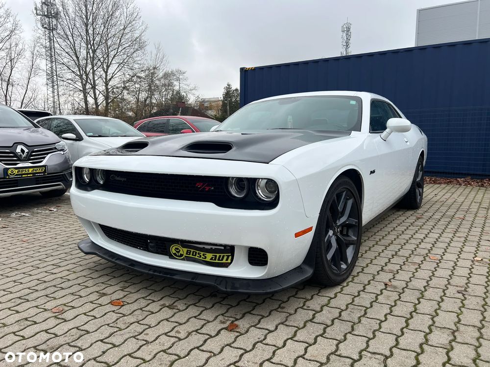 Dodge Challenger 5.7 R/T - 4