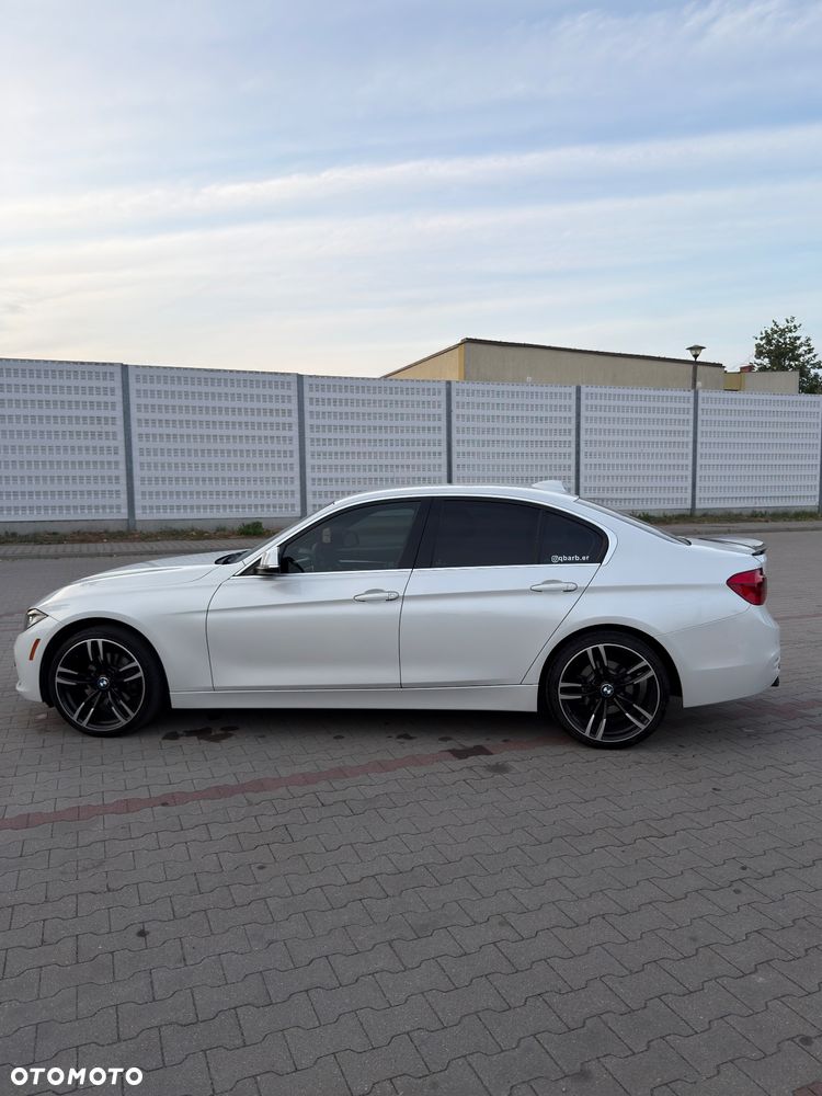 BMW Seria 3 330i Sport Line Shadow sport - 5