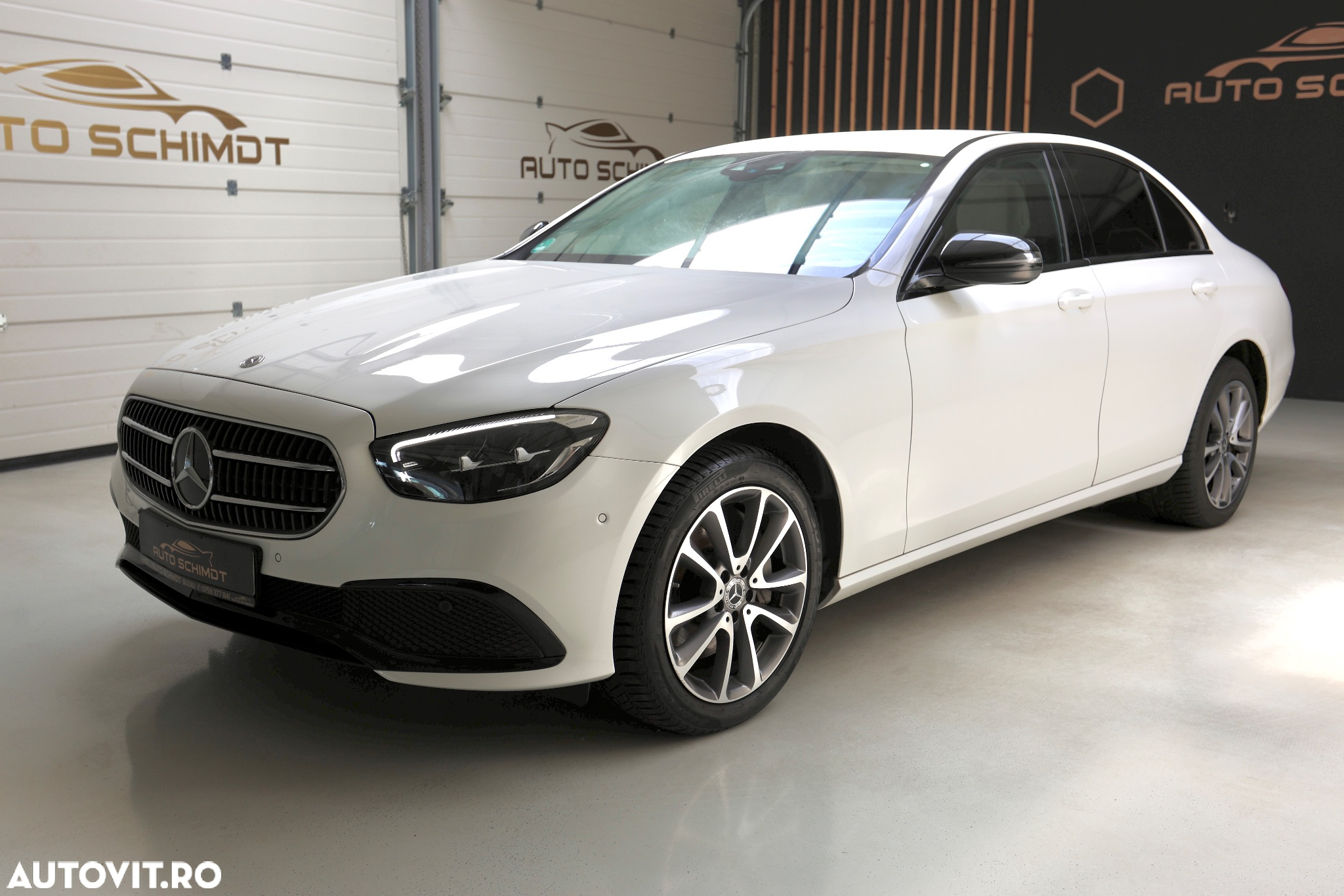 Mercedes-Benz E 300 9G-TRONIC Avantgarde - 4