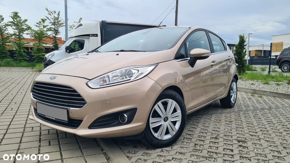 Ford Fiesta 1.0 EcoBoost S&S TITANIUM - 17