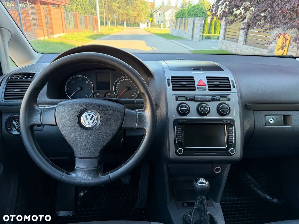 Volkswagen Touran 1.9 TDI DPF Blue Motion Highline - 7