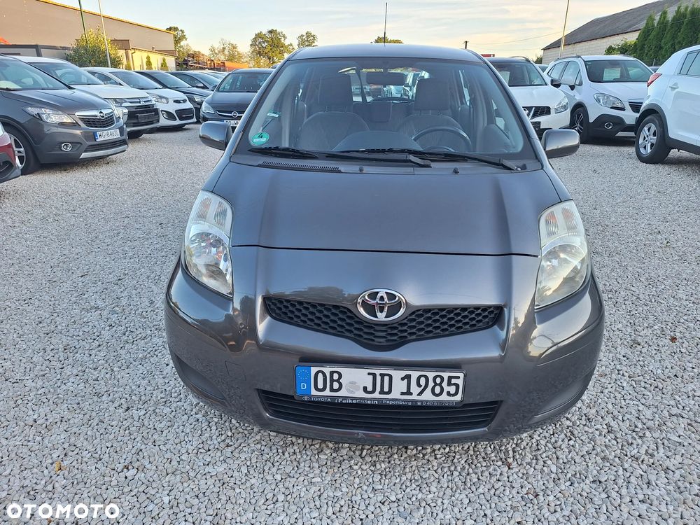 Toyota Yaris 1.33 Luna - 8