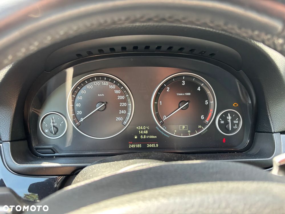BMW Seria 5 520d xDrive Luxury Line - 18