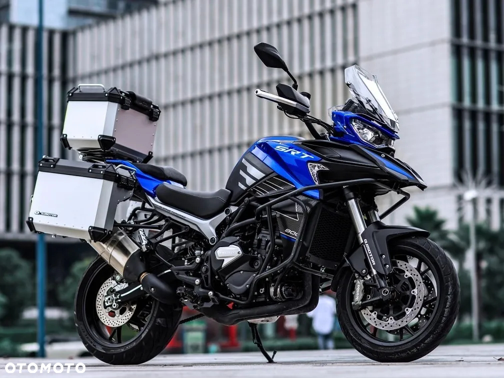 QJMOTOR SRT 800S - 5