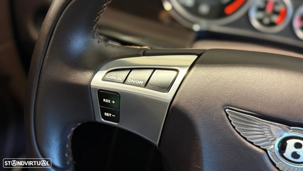 Bentley Continental Cabrio GTC V8 - 19