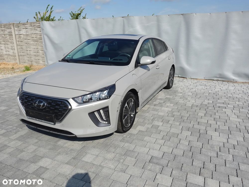 Hyundai IONIQ plug-in hybrid Premium - 3