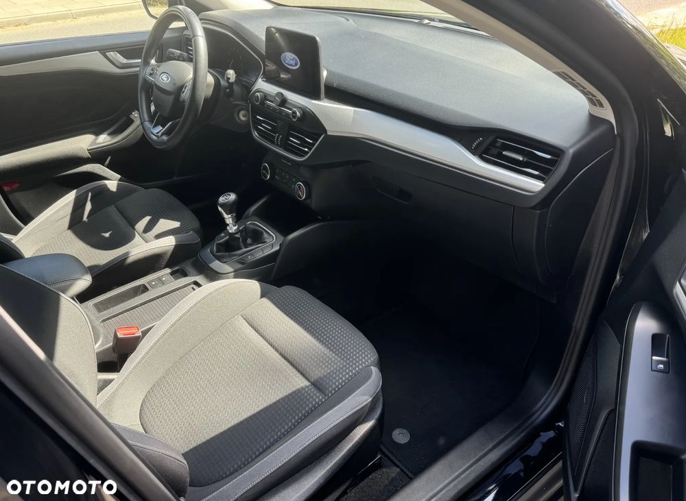Ford Focus 1.0 EcoBoost Hybrid TITANIUM DESIGN - 15