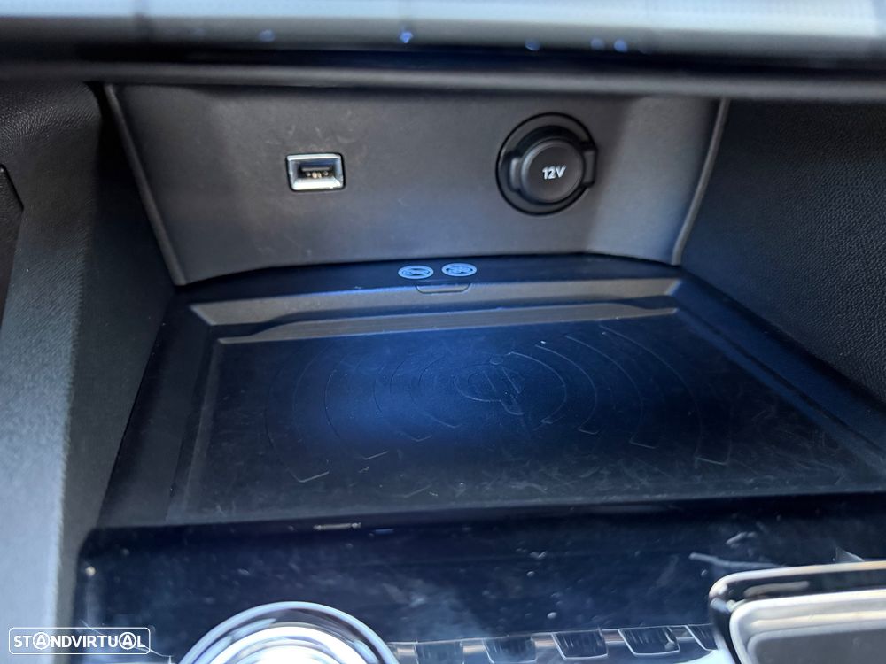 Peugeot 3008 BlueHDi 130 Stop & Start EAT8 GT Pack - 37