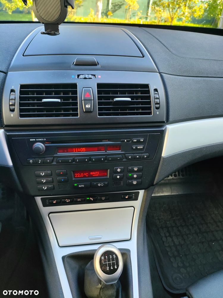 BMW X3 2.0d - 12