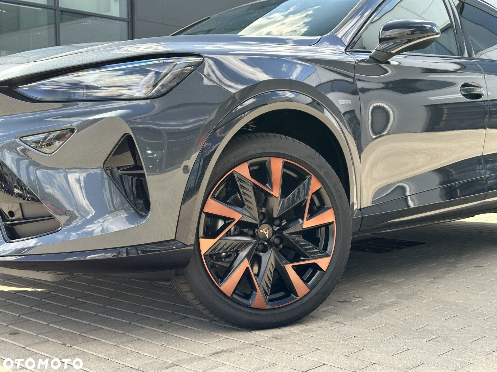 Cupra Formentor 1.5 eTSI mHEV DSG - 2