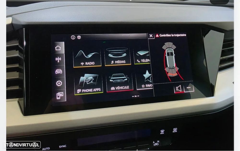 Audi Q4 e-tron - 9