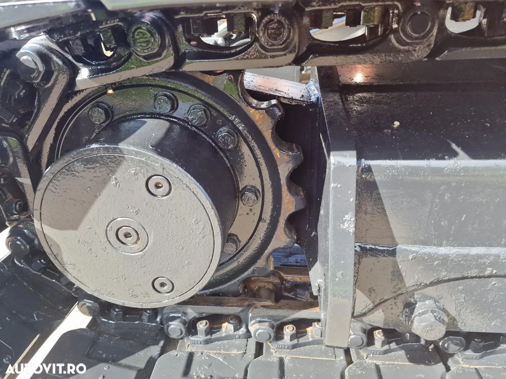 Hitachi ZX65-6, 2023, 1.208h, Masa operationoala 6,5t, lamaAd sapare 5m, CUPLA RAPIDA HIDRAULICA +3 CUPE NOI, senile cauciuc PAD 90% ok, Inst picon, Aer conditionat, Sistem antifurt, Ridica 3t, posibilitate leasing 4 ani, STARE CA NOU-PROMOTIE 55.900 EUR+Tva - 8