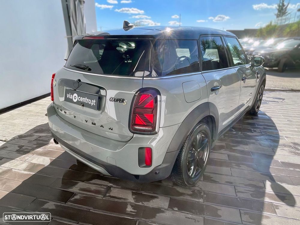 MINI Countryman Cooper SE ALL4 Auto - 2