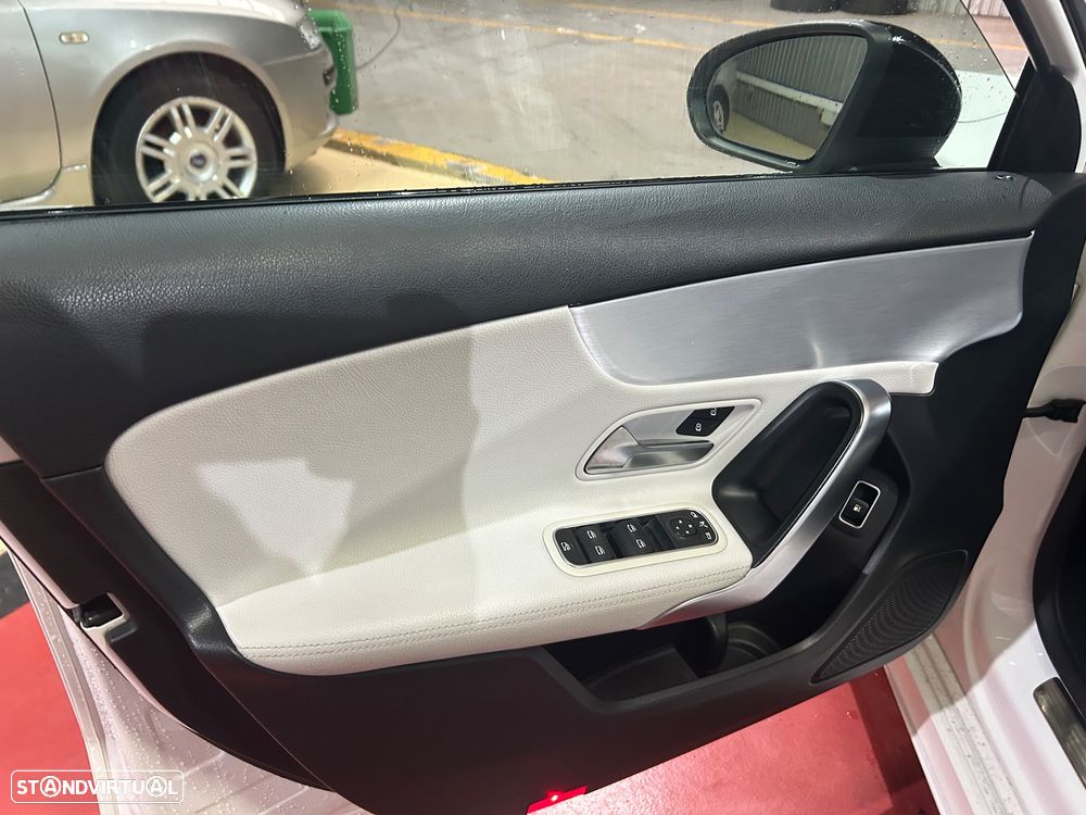 Mercedes-Benz A 250 - 14