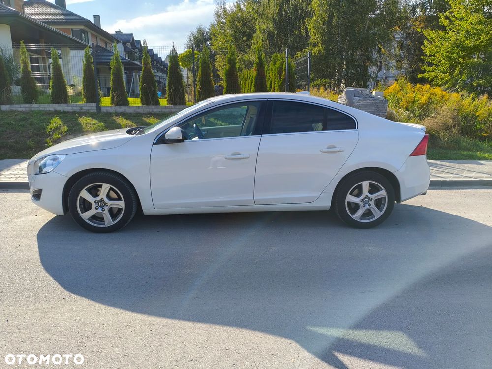 Volvo S60 2.5 T5 - 4