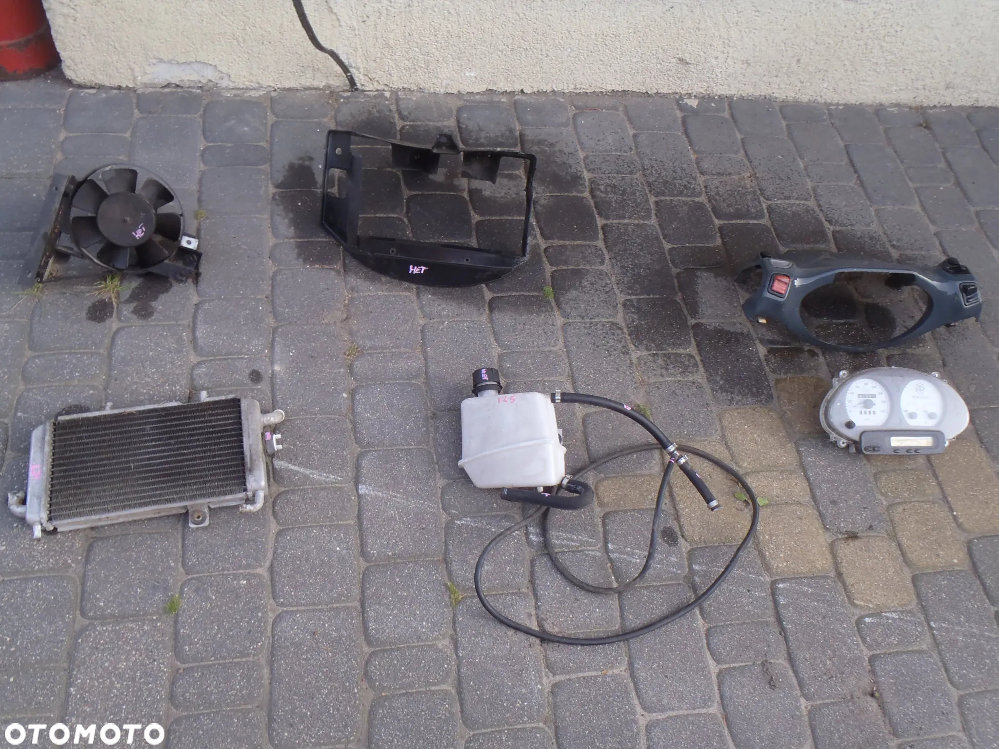 felga koło opona piaggio hexagon Posiadam prawie wszystkie części do tego modelu - 24