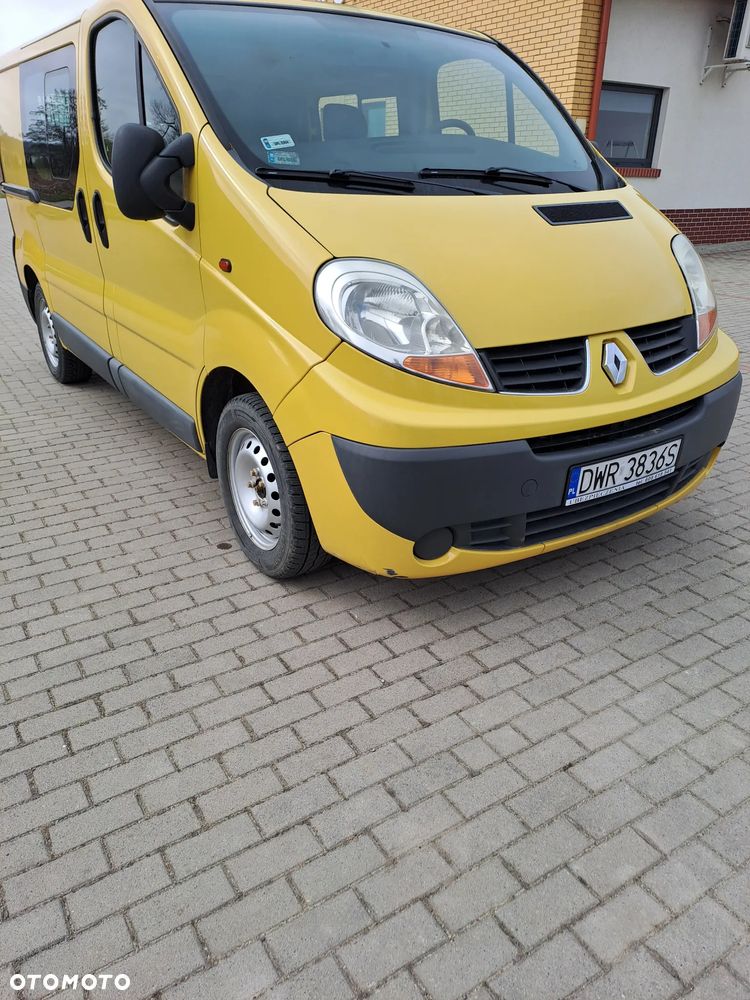 Renault trafic - 3