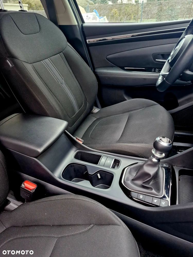 Hyundai Tucson 1.6 T-GDi Smart 2WD - 12