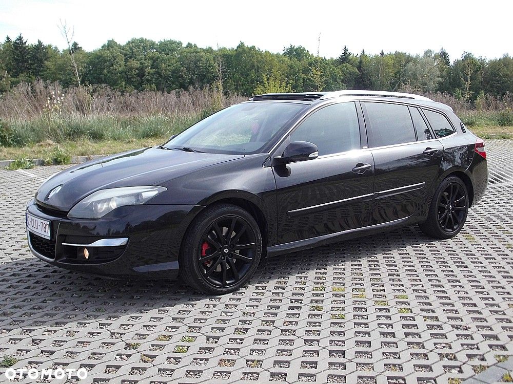 Renault Laguna dCi 180 FAP GT - 19